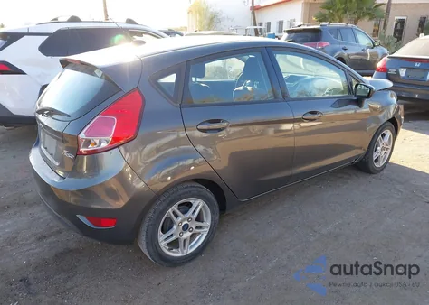 2019 Ford Fiesta Se z USA, uszkodzony, nr VIN 3FADP4EJ5KM105032